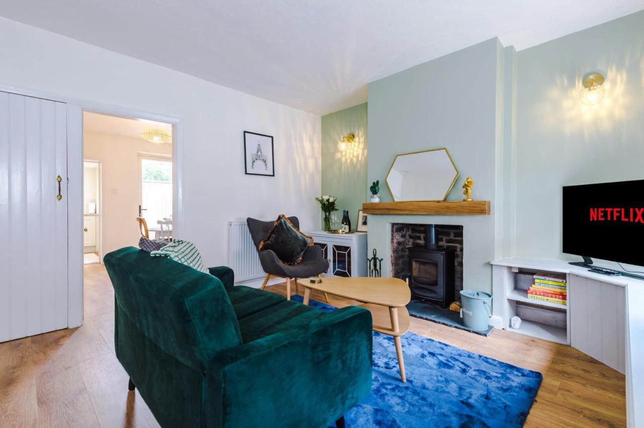 Pyecroft Cottage Chester Bagian luar foto